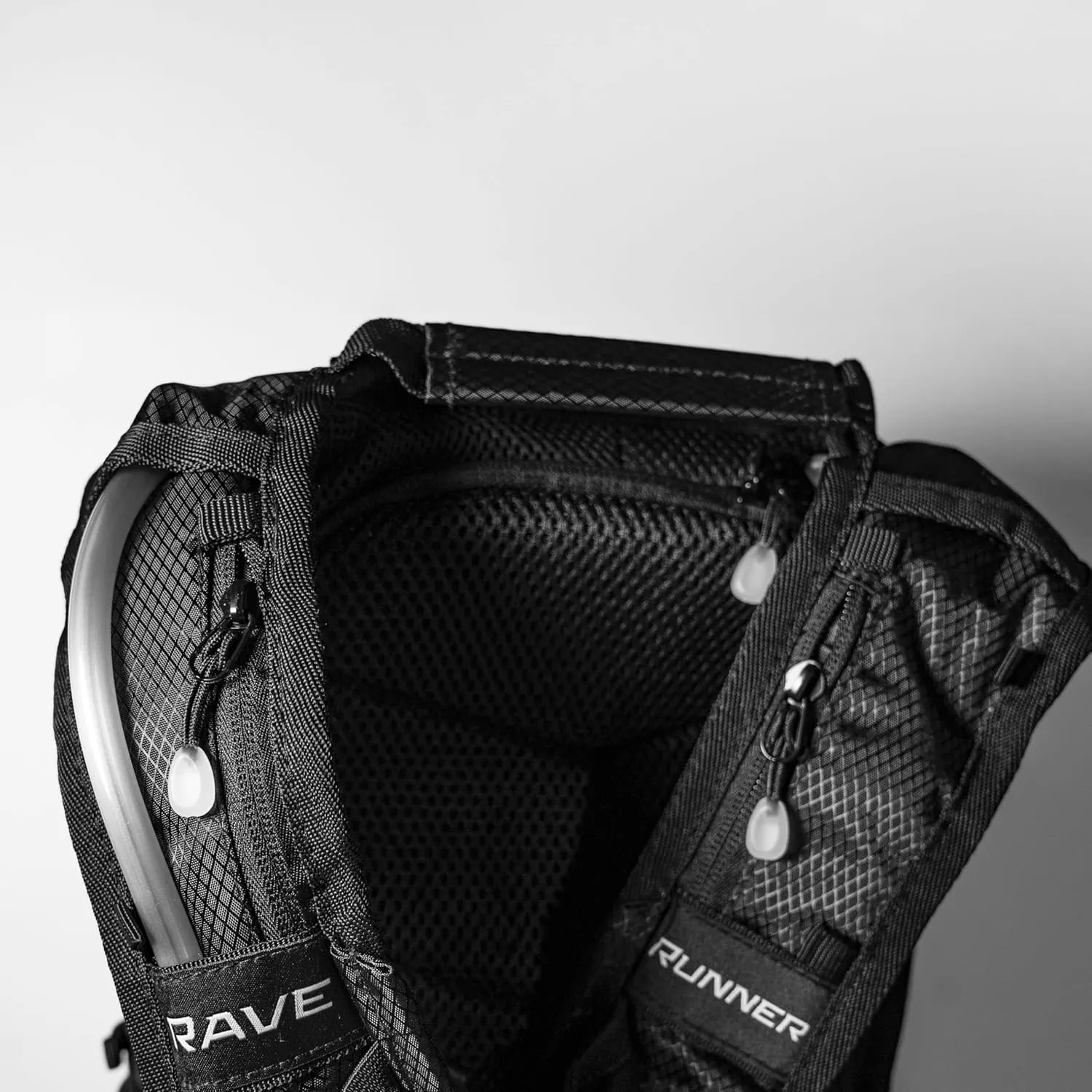 RaveRunner® Anti-Theft Hydration Backpack | Rave Hydration Pack, Festival Water Bag, Hydropack Rave, Rave Camelbak